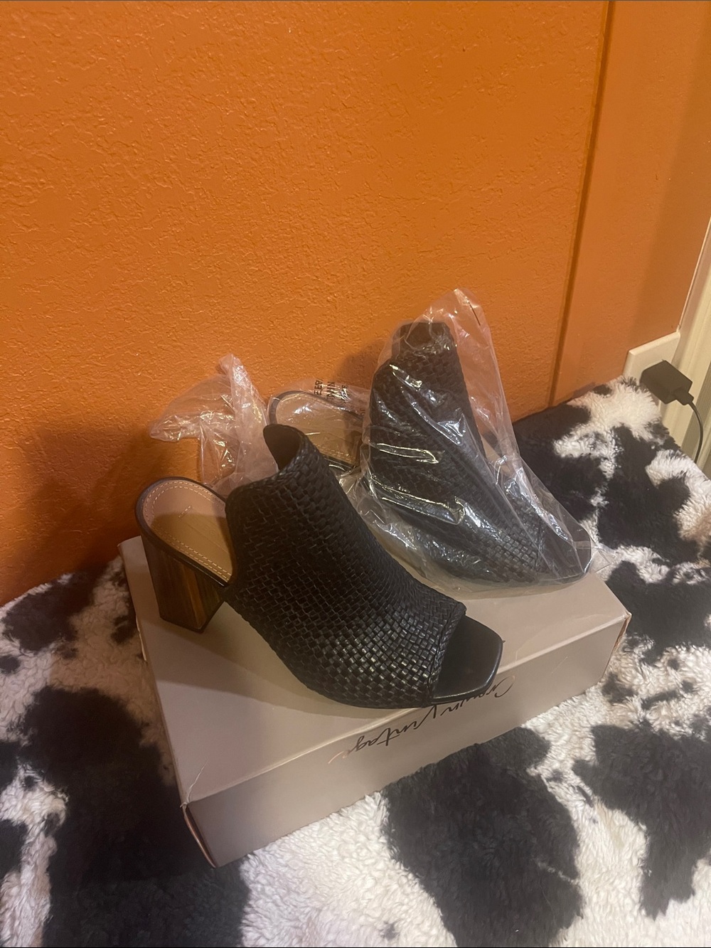 BCBGMaxAzria Black Woven Peep-Toe Block Heel Mules